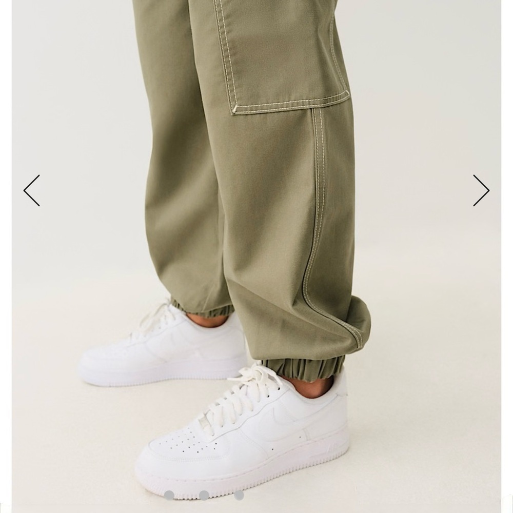 New BOBBI BAGGY CARGO JOGGER
TRUE RELIGION - Picture 6 of 16